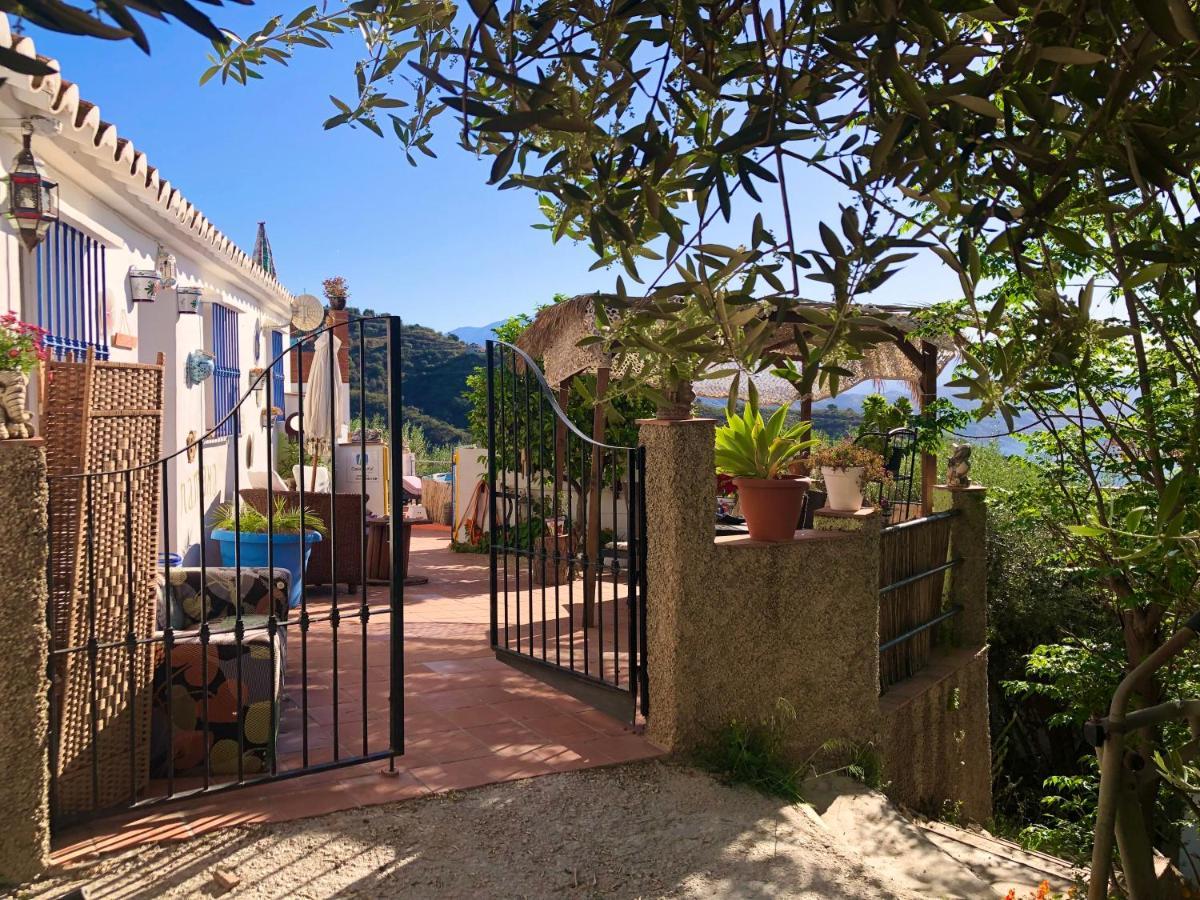 Casa Ganesha Villa Comares ภายนอก รูปภาพ